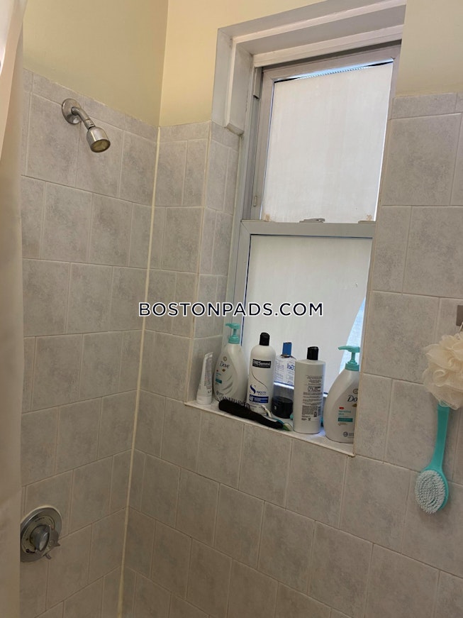 Boston - $3,400+ /mo