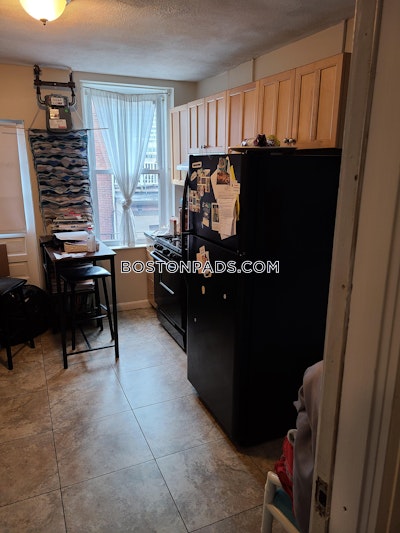 North End 2 Beds 1 Bath Boston - $3,300 No Fee