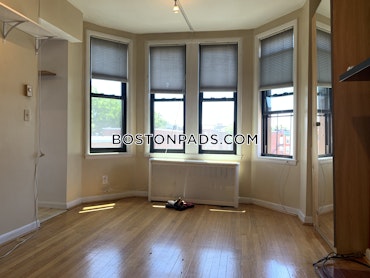 Boston - 1 Beds, 1 Baths