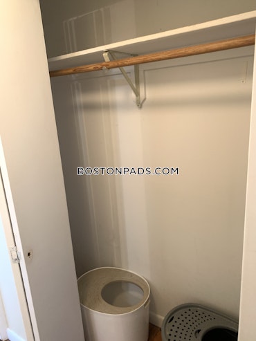 Boston - 1 Beds, 1 Baths