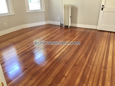 Boston - 4 Beds, 2 Baths