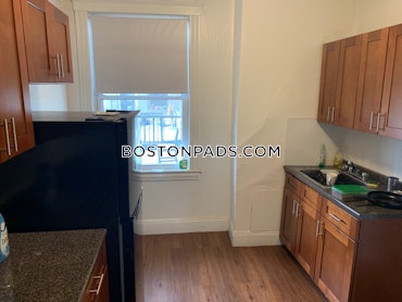 Boston - 2 Beds, 1 Baths