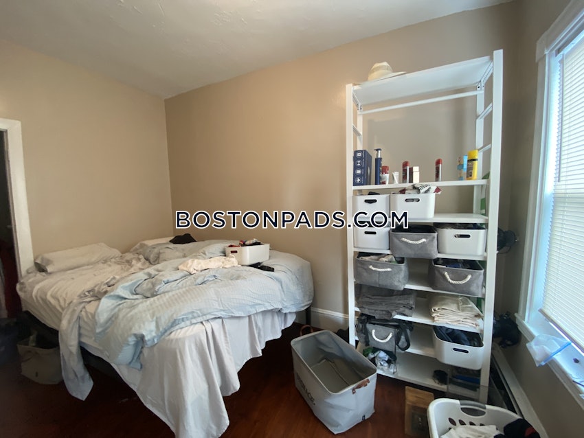 BOSTON - SOUTH BOSTON - ANDREW SQUARE - 3 Beds, 1 Bath - Image 1