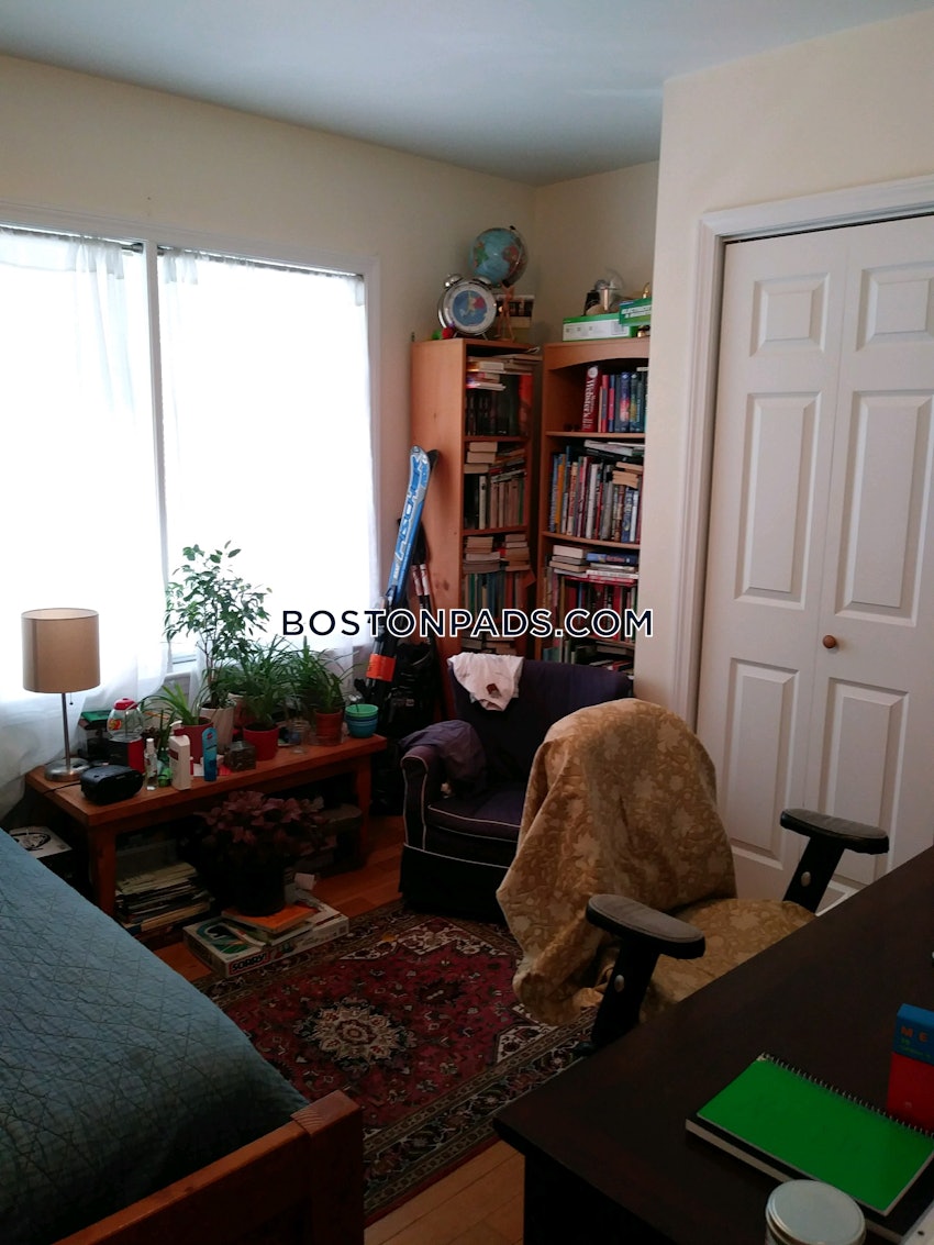 BOSTON - MATTAPAN - 3 Beds, 1 Bath - Image 2