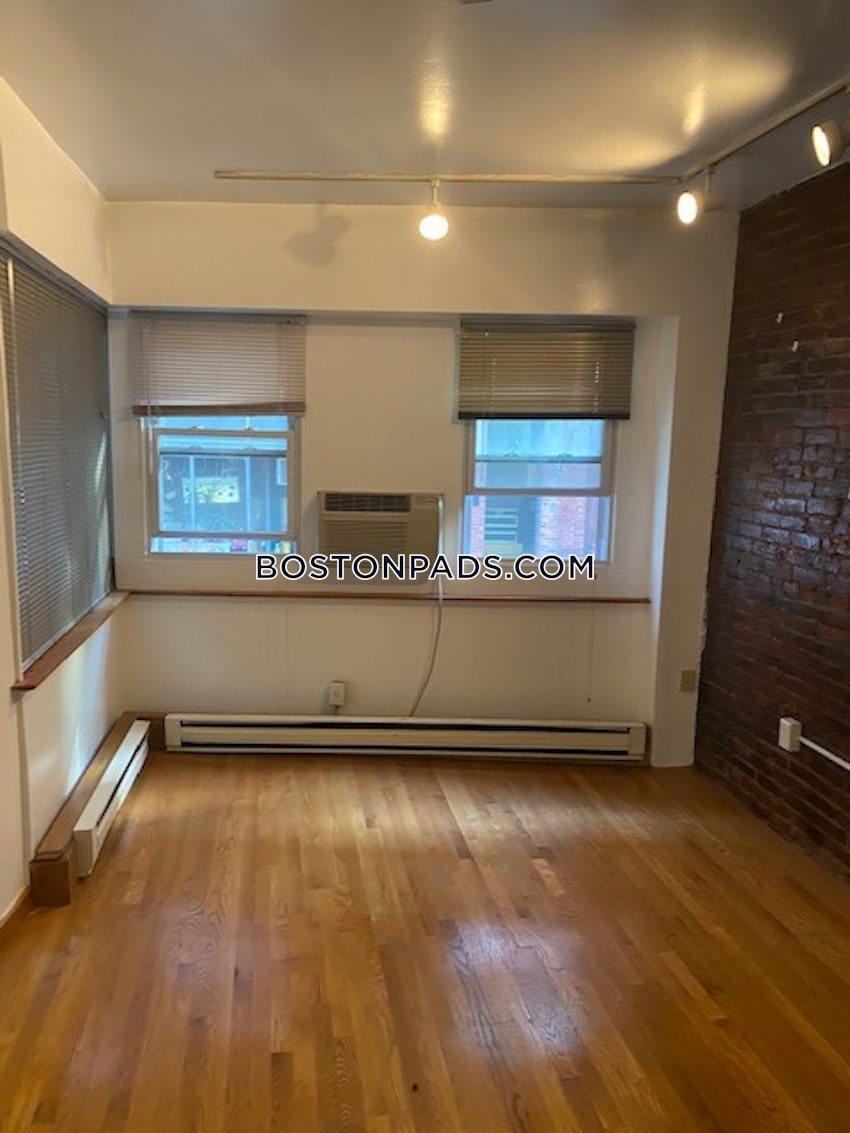 BOSTON - NORTH END - 1 Bed, 1 Bath - Image 3