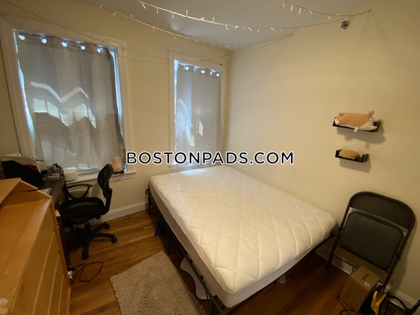 BOSTON - MISSION HILL - 4 Beds, 2 Baths - Image 33