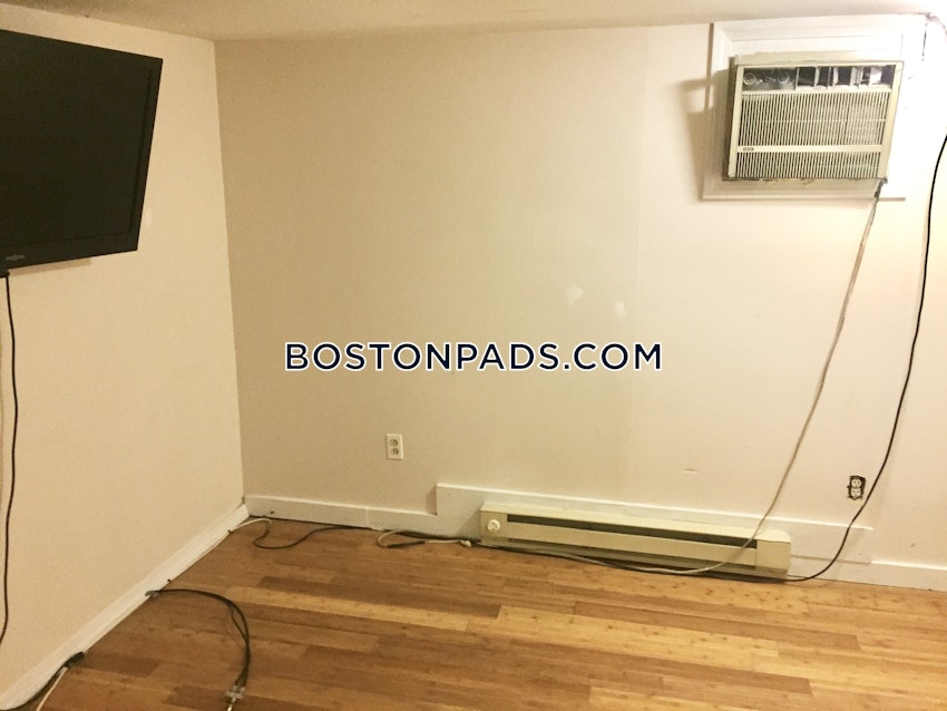 BOSTON - JAMAICA PLAIN - STONY BROOK - 3 Beds, 1 Bath - Image 26