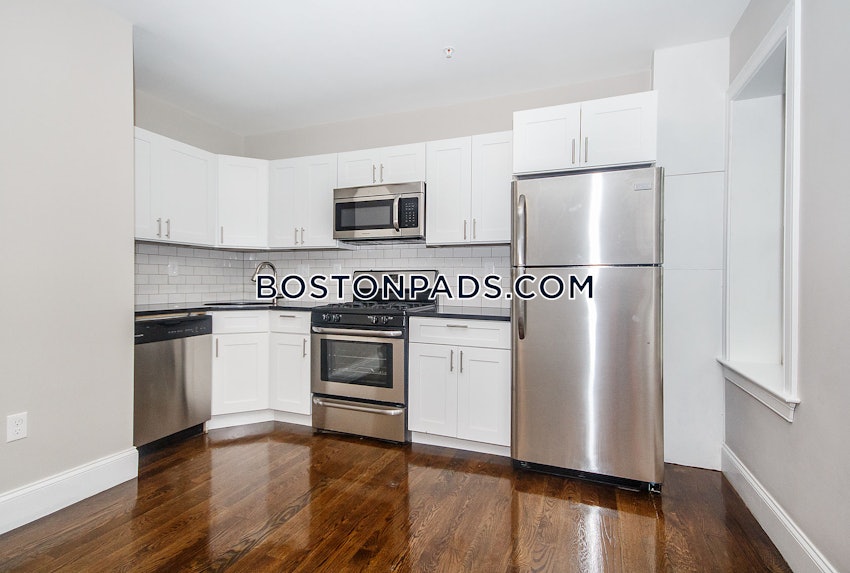 BOSTON - EAST BOSTON - CENTRAL SQ PARK - 4 Beds, 2 Baths - Image 1