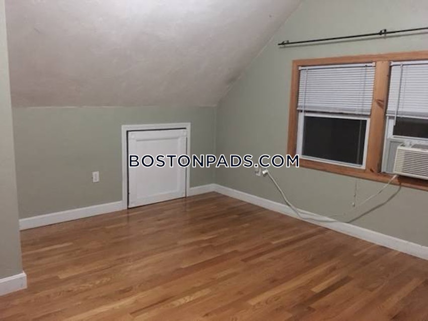 MEDFORD - TUFTS - 4 Beds, 2 Baths - Image 2