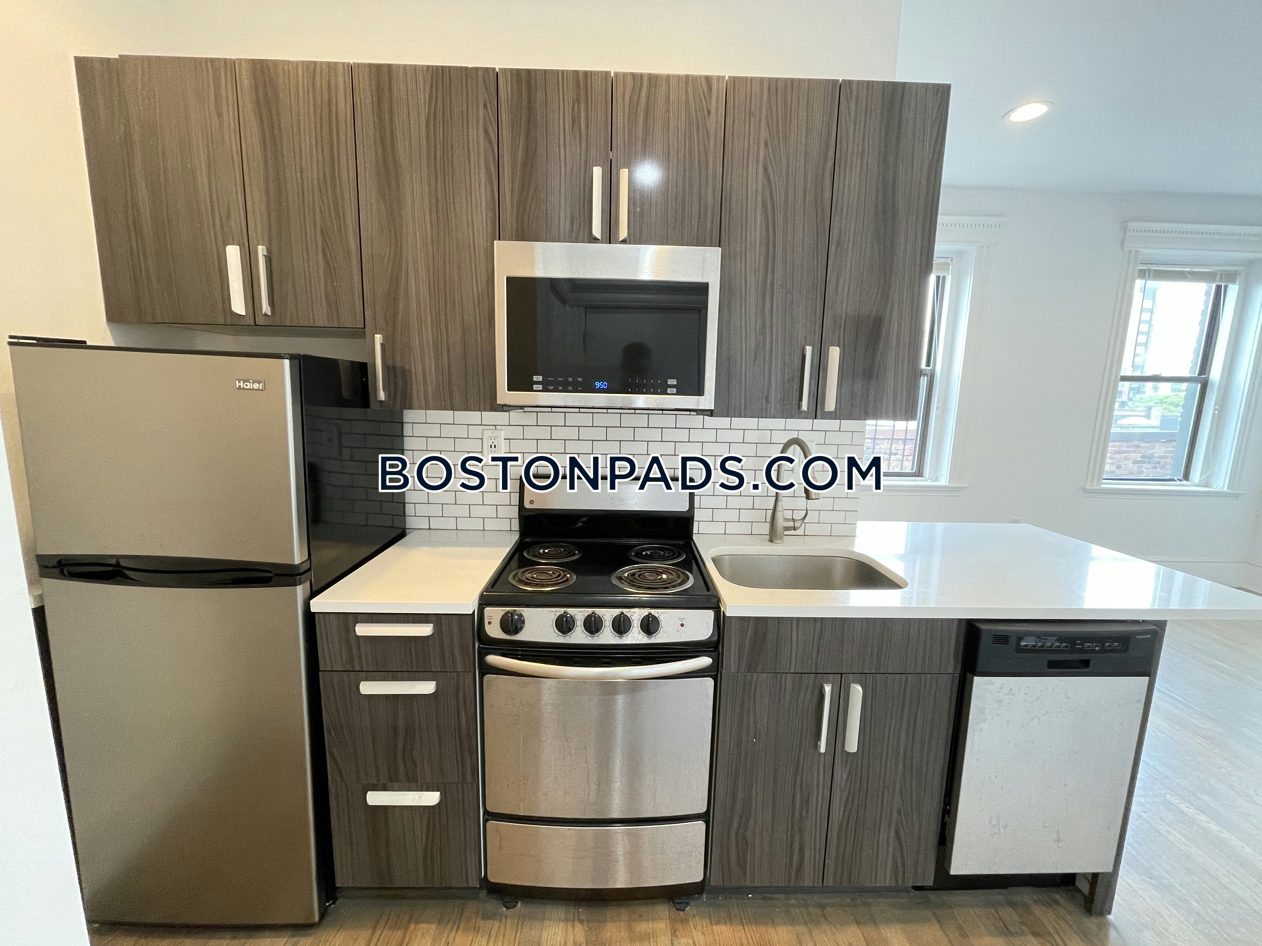 Fenway/Kenmore, Boston, MA - Studio, 1 Bath - $2,550 - ID#8005467