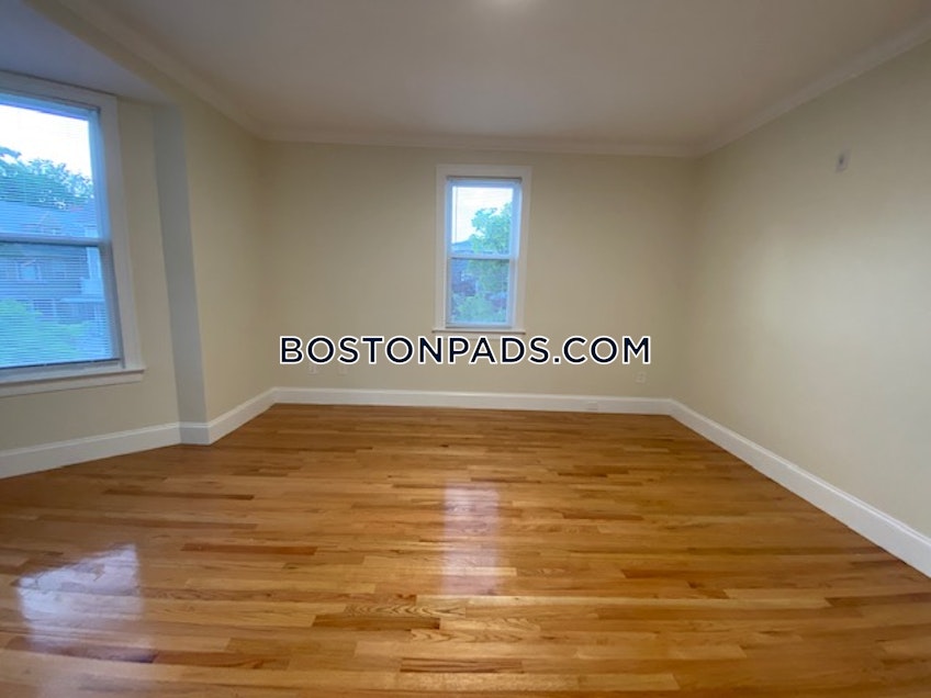 Brookline - $5,900+ /month