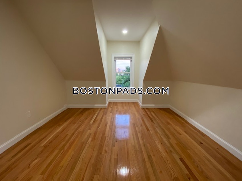 Brookline - $5,900+ /month