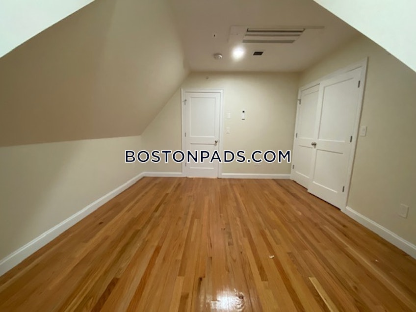 Brookline - $5,900+ /month
