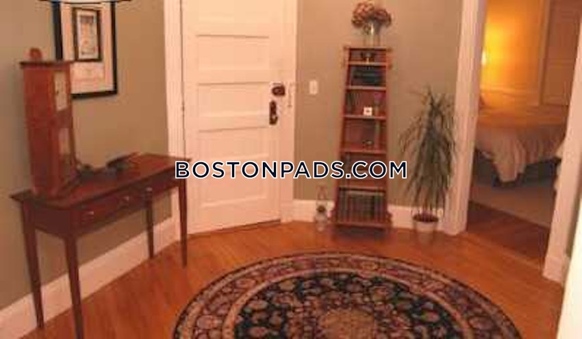 BROOKLINE - BEACONSFIELD - 1 Bed, 1 Bath - Image 6