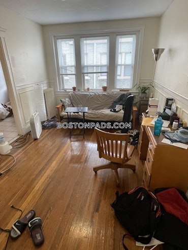 Boston - 2 Beds, 1 Baths