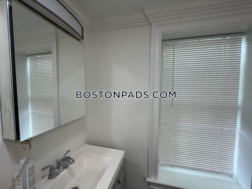 BOSTON - JAMAICA PLAIN - JACKSON SQUARE - 1 Bed, 1 Bath - Image 2