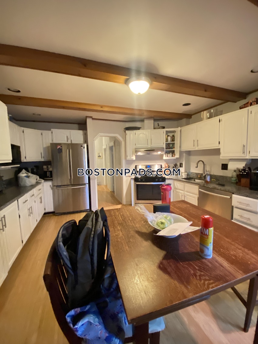 BOSTON - SOUTH BOSTON - EAST SIDE - 3 Beds, 1 Bath - Image 2