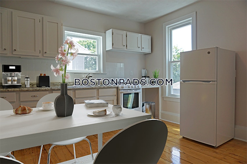 WALTHAM - 1 Bed, 1 Bath - Image 1