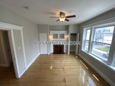 Boston - 3 Beds, 1 Baths