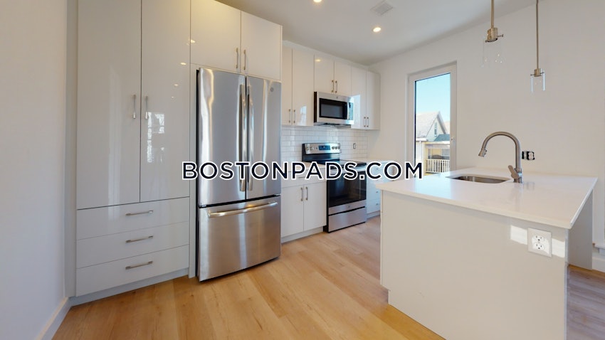 BOSTON - FORT HILL - 4 Beds, 2 Baths - Image 2