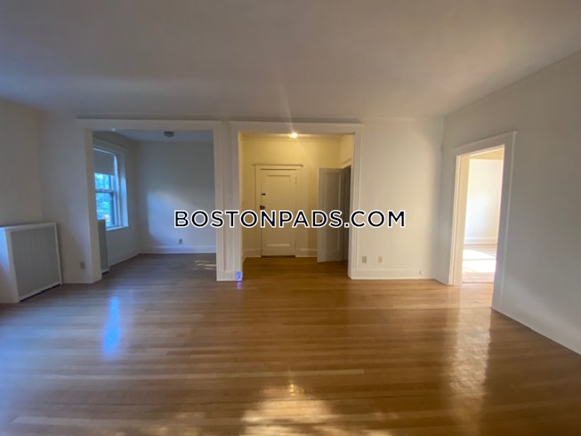 Brookline - $4,500+ /mo