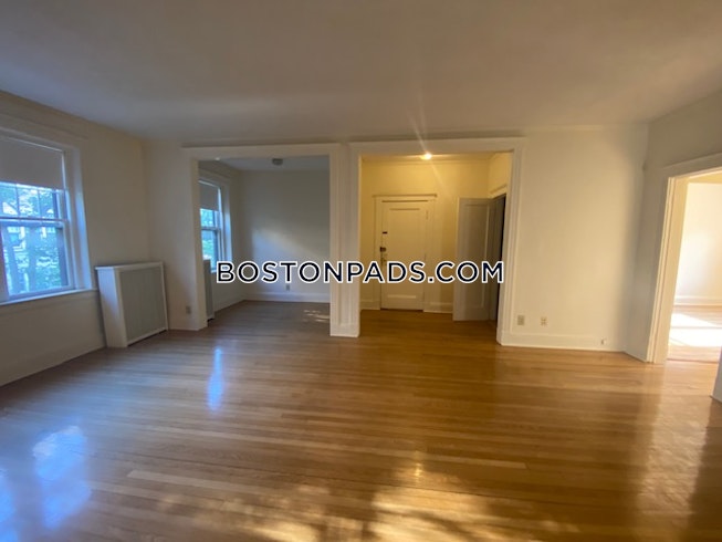 Brookline - $4,500+ /mo