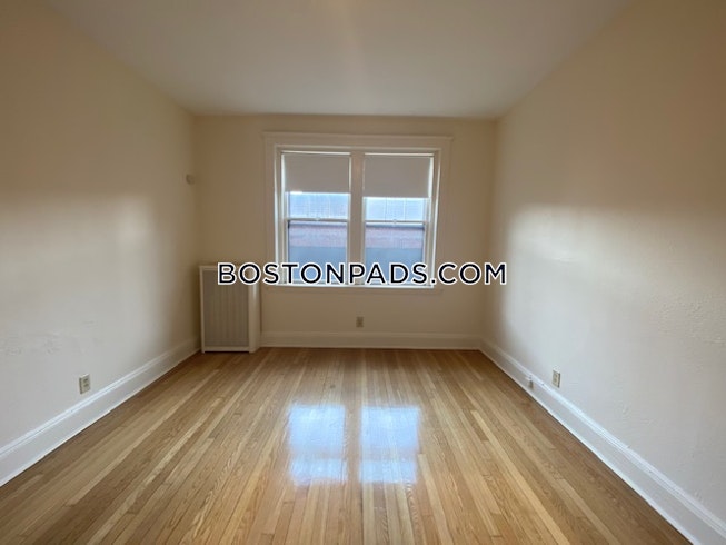 Brookline - $4,500+ /mo