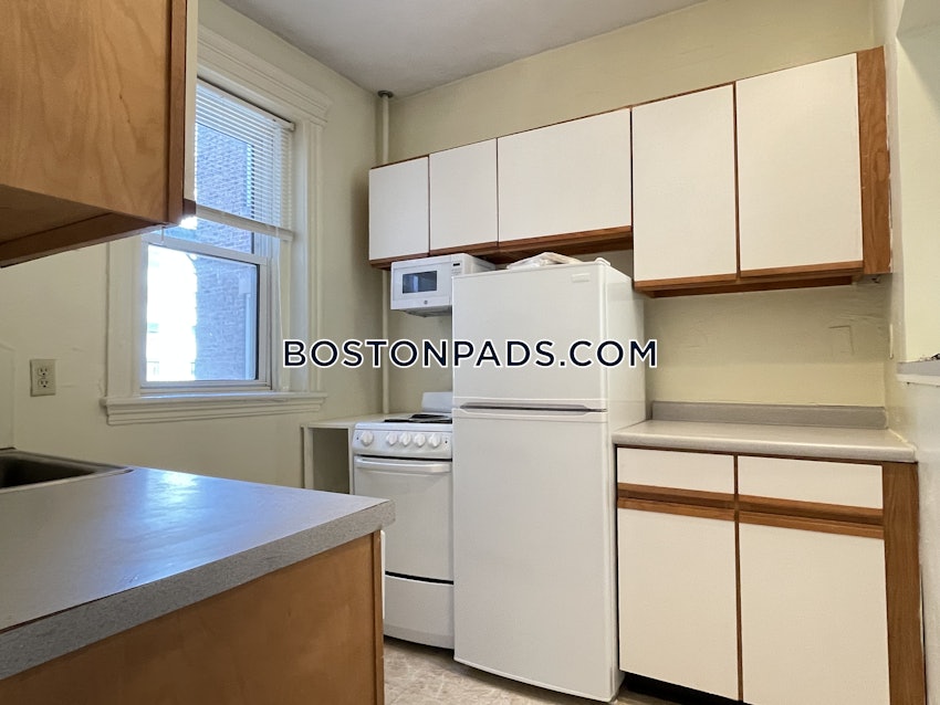 BOSTON - FENWAY/KENMORE - 2 Beds, 1 Bath - Image 2