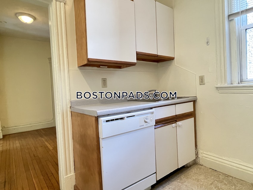 BOSTON - FENWAY/KENMORE - 2 Beds, 1 Bath - Image 1