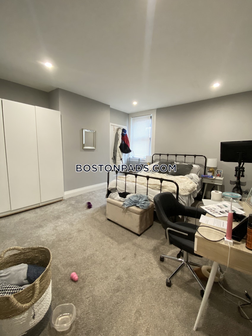 BOSTON - SOUTH BOSTON - WEST SIDE - 3 Beds, 1 Bath - Image 10