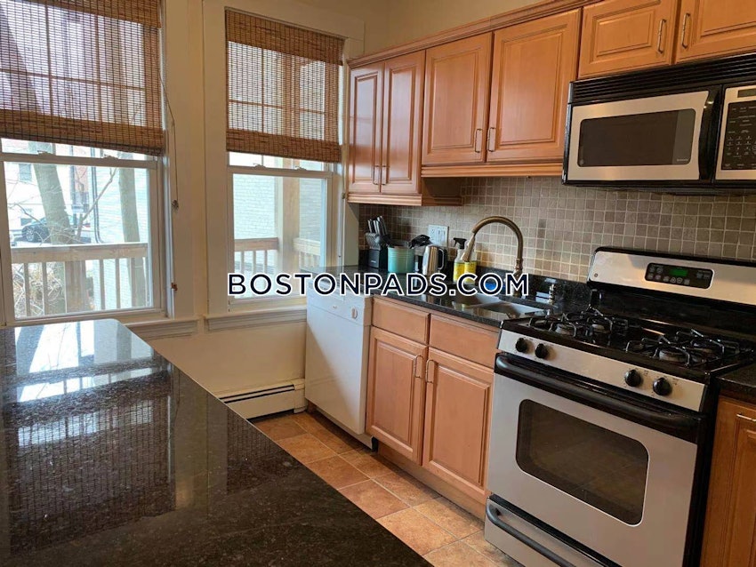 BOSTON - ALLSTON/BRIGHTON BORDER - 2 Beds, 1 Bath - Image 1