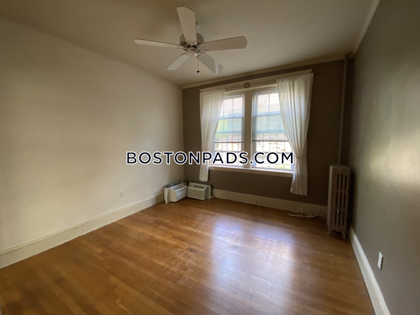 BOSTON - BRIGHTON - CLEVELAND CIRCLE - 2 Beds, 1 Bath - Image 9