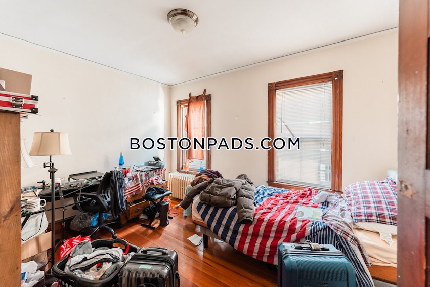 BOSTON - JAMAICA PLAIN - FOREST HILLS - 4 Beds, 1 Bath - Image 4