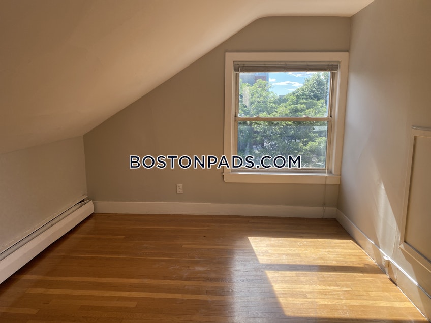 Cambridge - $3,000+ /month