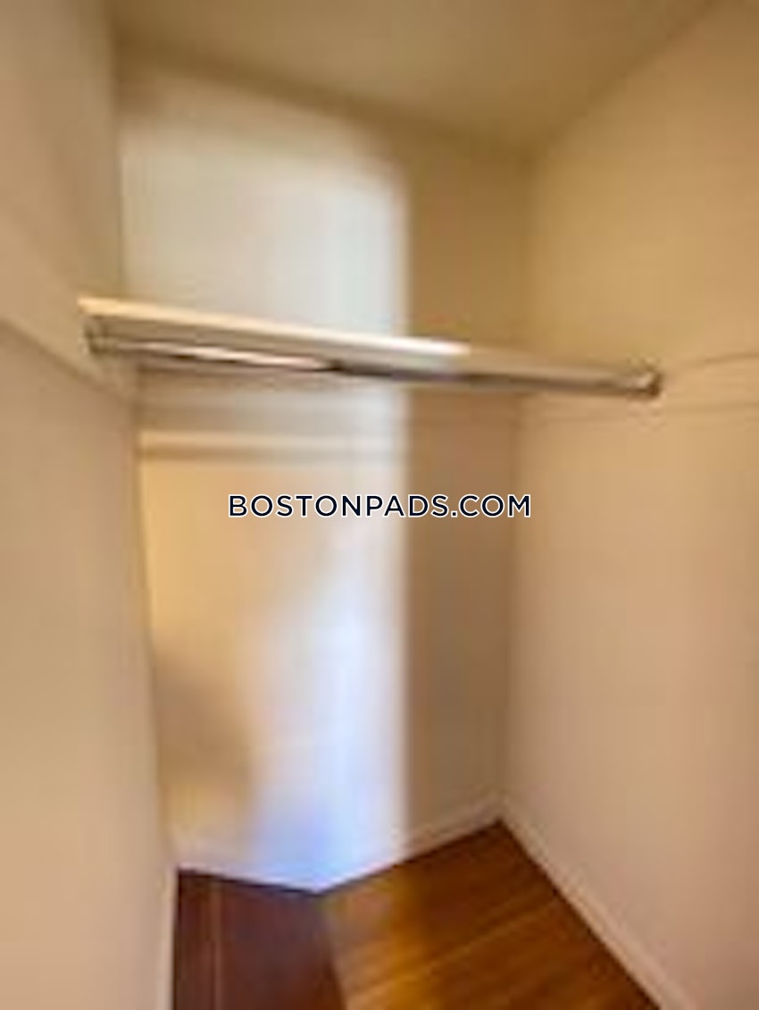 BOSTON - BRIGHTON - BRIGHTON CENTER - 1 Bed, 1 Bath - Image 3