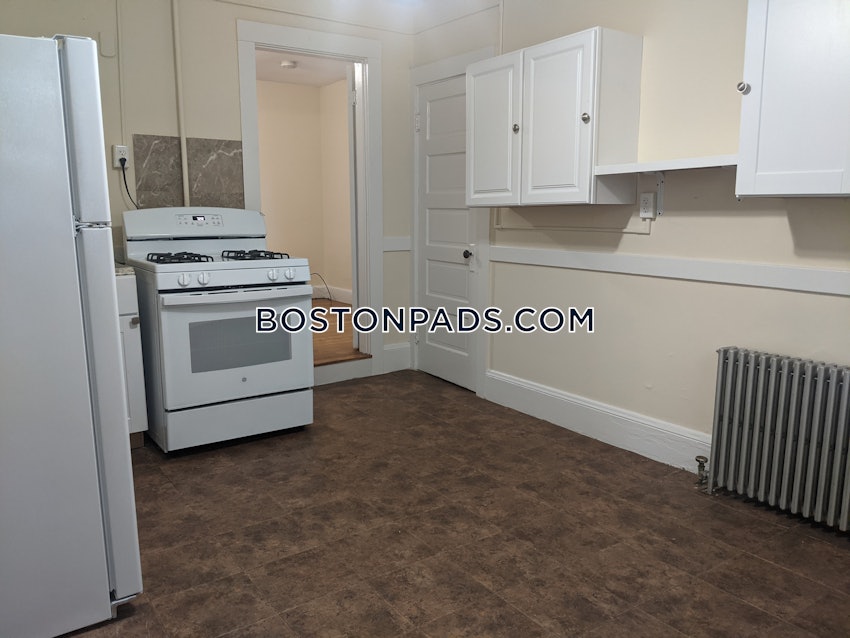 QUINCY - QUINCY POINT - 1 Bed, 1 Bath - Image 7