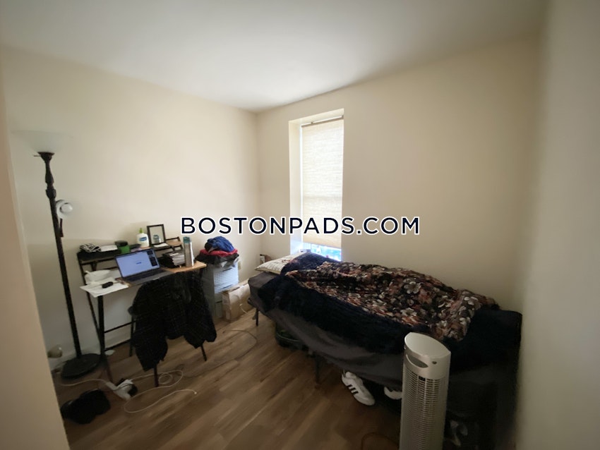 BOSTON - SOUTH END - 3 Beds, 1 Bath - Image 12