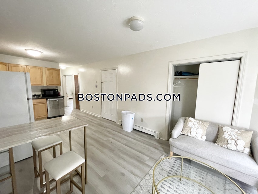 BOSTON - SOUTH END - 2 Beds, 1 Bath - Image 2