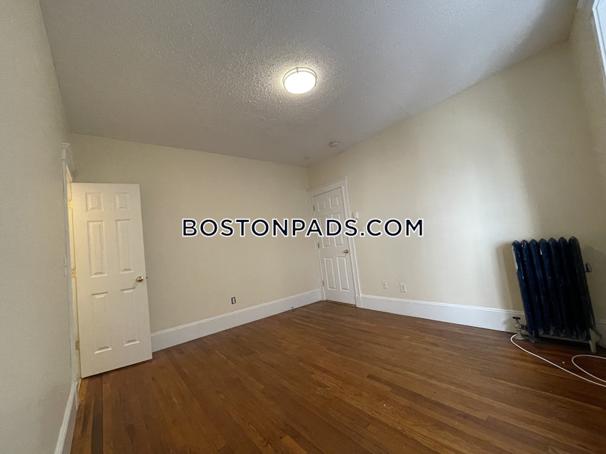Boston - $2,495+ /month
