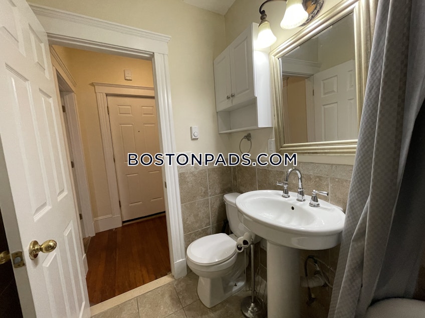 Boston - $2,495+ /month