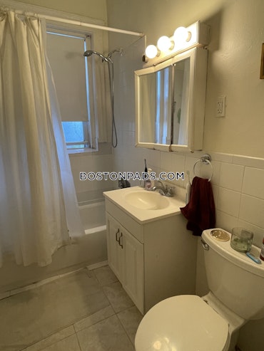 Boston - 2 Beds, 1 Baths