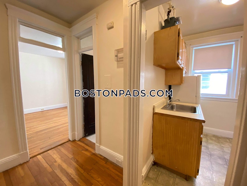 BOSTON - FENWAY/KENMORE - Studio , 1 Bath - Image 15