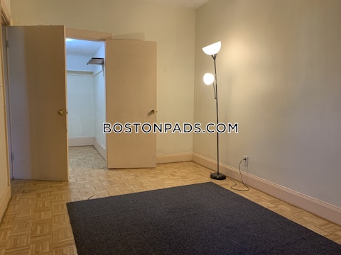 Parkvale Boston photo 16