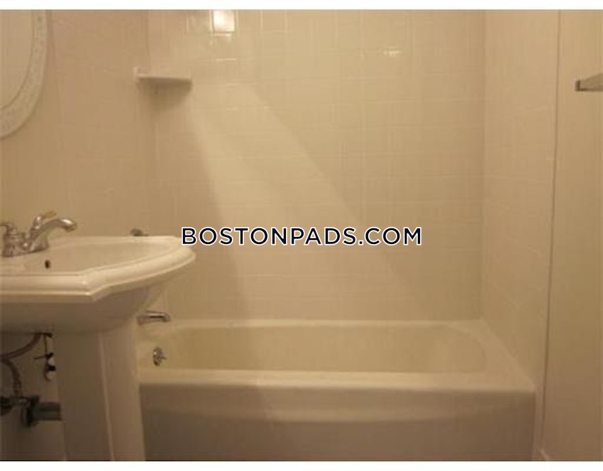 BOSTON - ALLSTON - 2 Beds, 1 Bath - Image 9