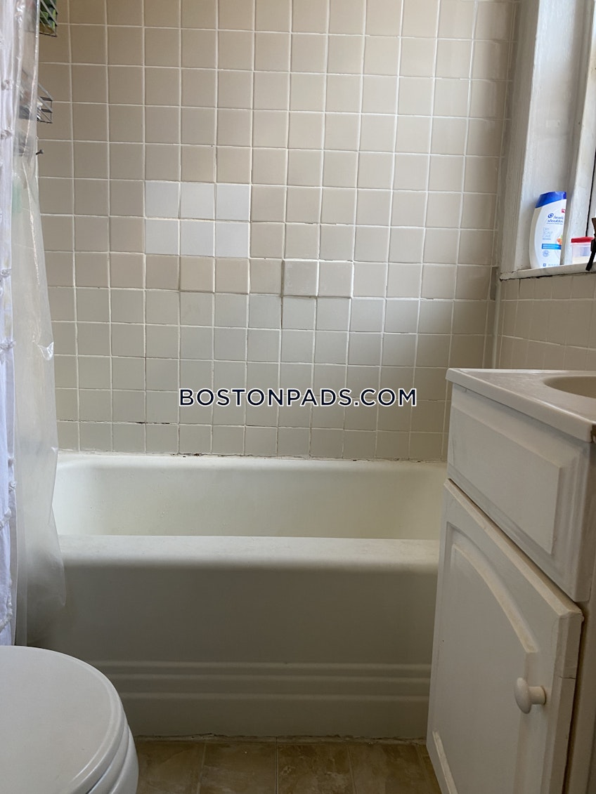 Boston - $3,375+ /month