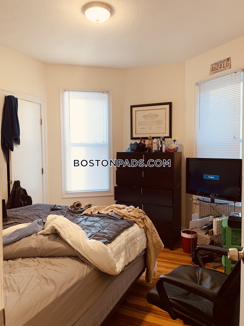 BOSTON - DORCHESTER - SAVIN HILL - 4 Beds, 1 Bath - Image 8