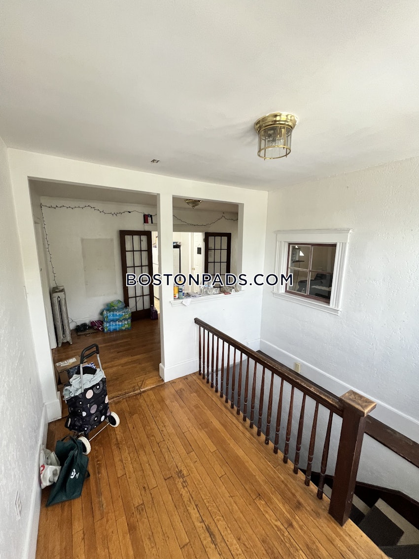 BOSTON - BRIGHTON - CLEVELAND CIRCLE - 3 Beds, 1.5 Baths - Image 42