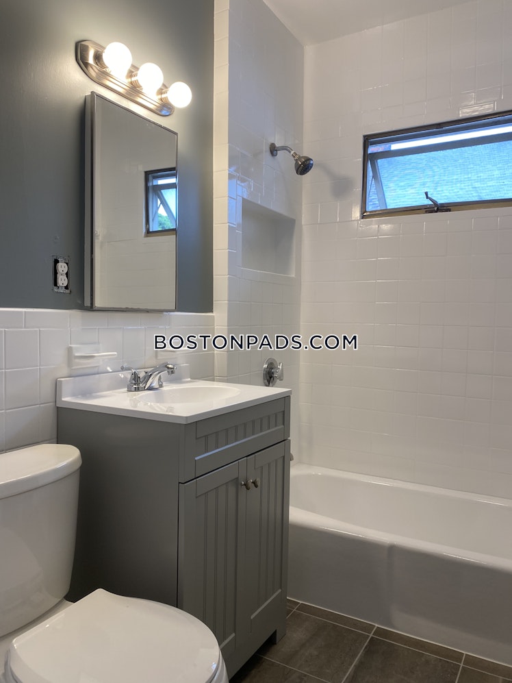 Frederick Ave., Medford