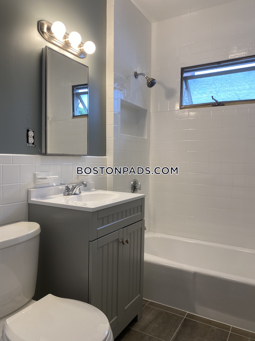 Medford - $6,775+ /month