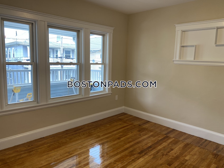 Medford - $6,775+ /month